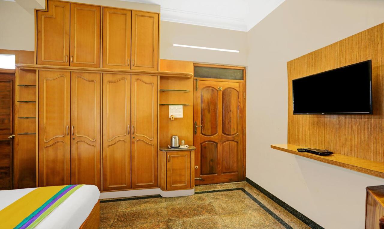 Itsy Hotels Anurag Inn Mysore Exterior foto